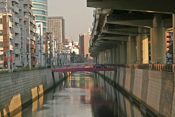 西江戸川橋